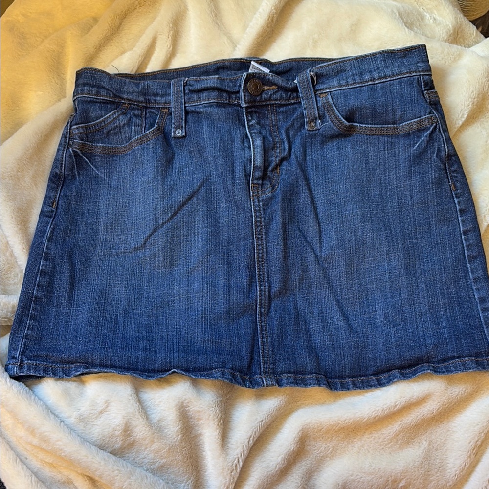 3/$25 🦀GAP Jean Mini Skirt Casual Denim Size 30